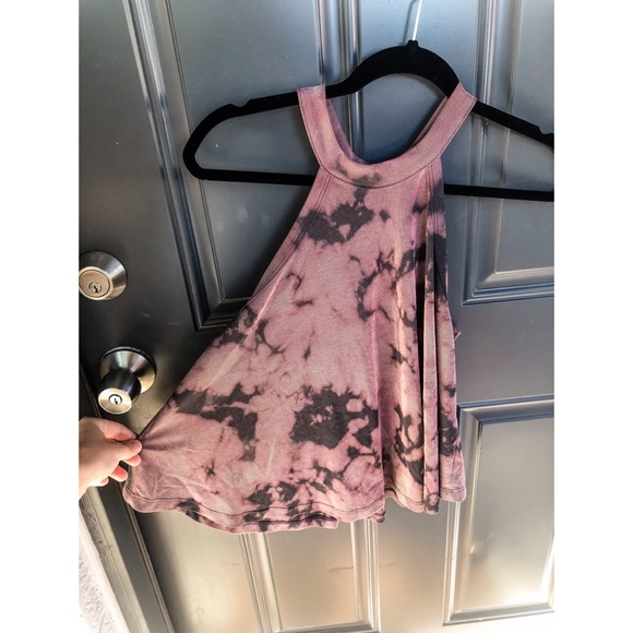 High Neck Tank - Picture 4 of 7